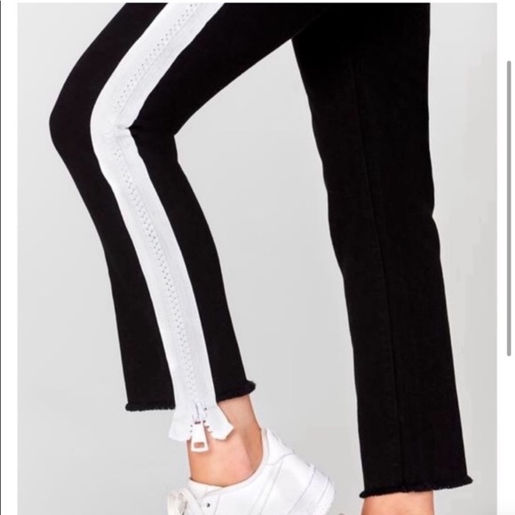 Rare! NWOT Carmar Mia Slim Jeans! - Picture 1 of 7